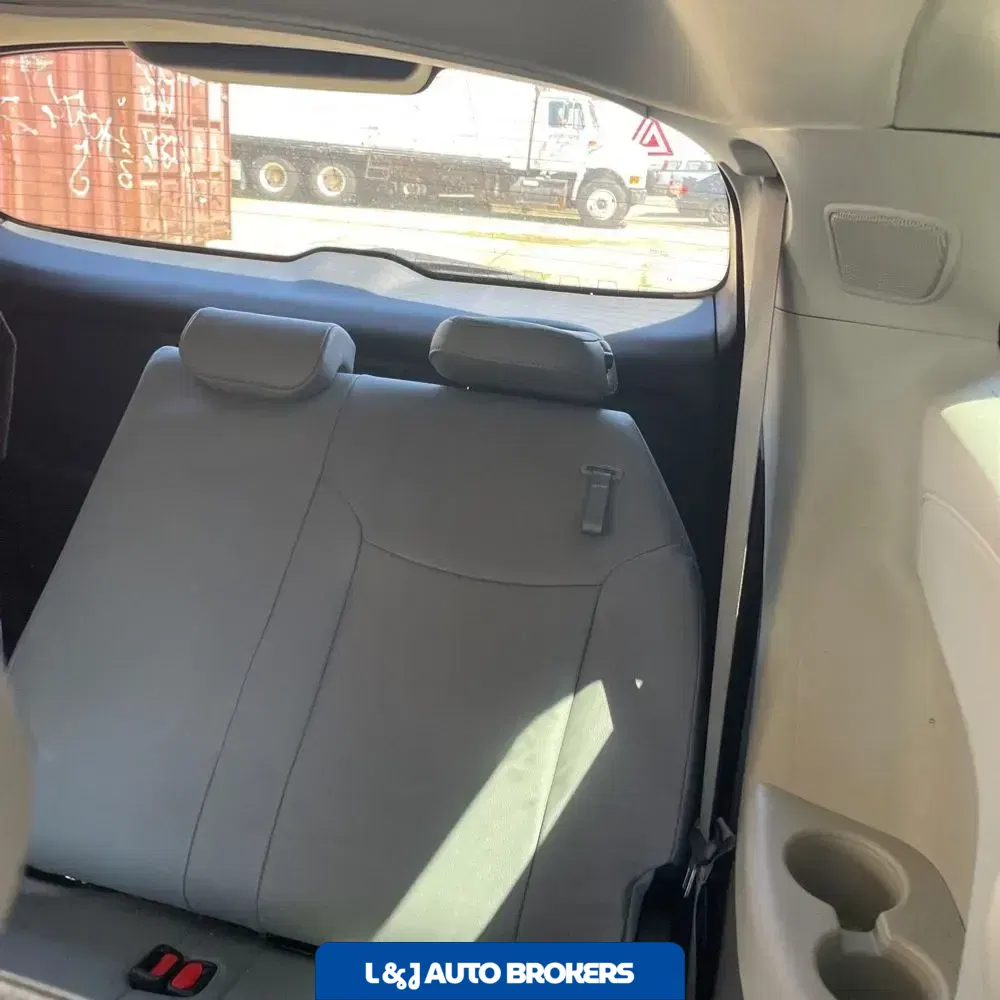 2024 Toyota Sienna XLE 7-Passenger