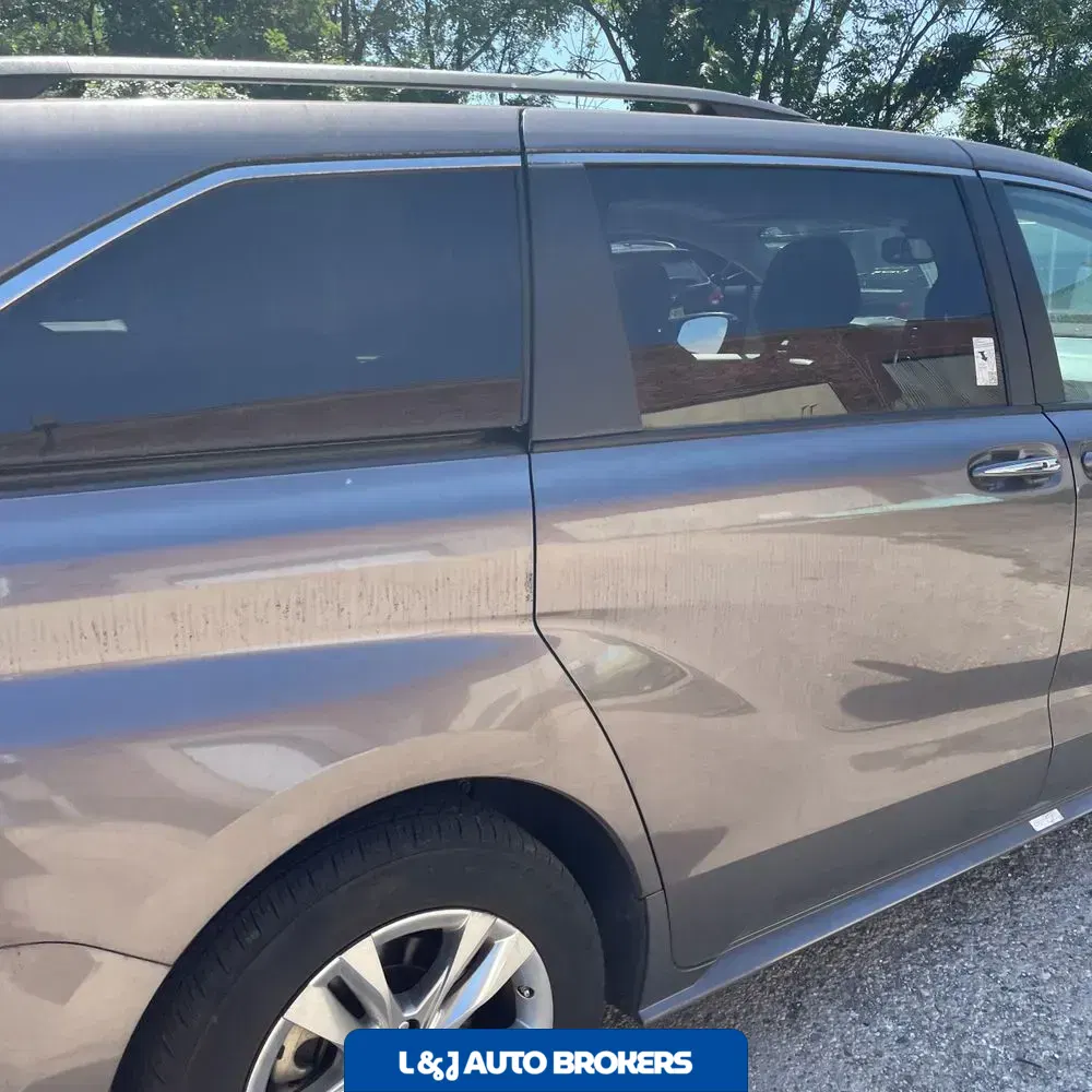 2024 Toyota Sienna XLE 7-Passenger