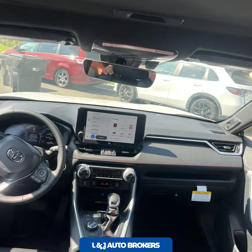 2025 Toyota RAV4 Plug-in Hybrid XSE