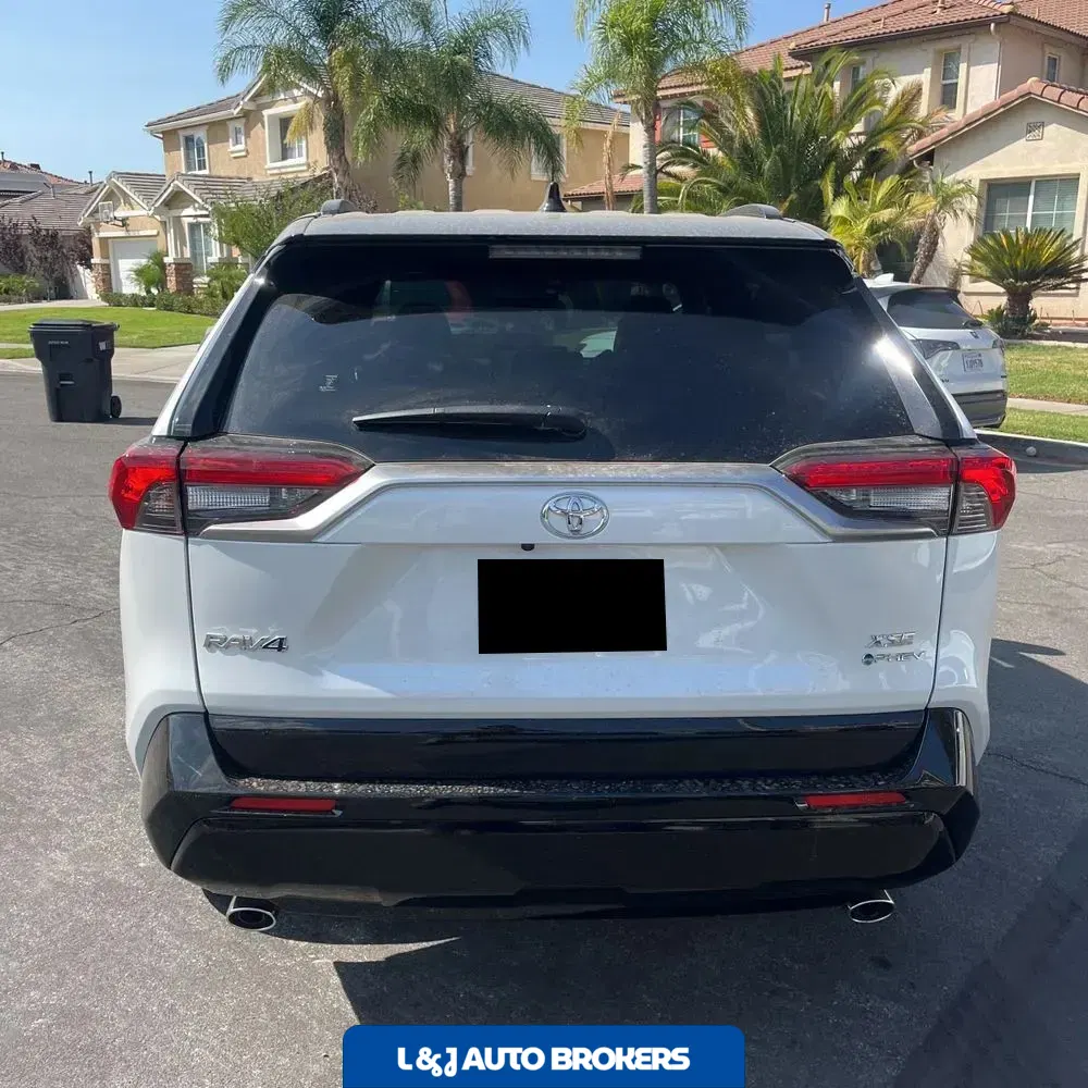 2025 Toyota RAV4 Plug-in Hybrid XSE
