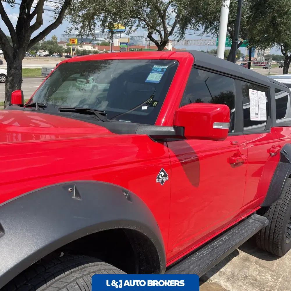 2022 Ford Bronco Outer Banks