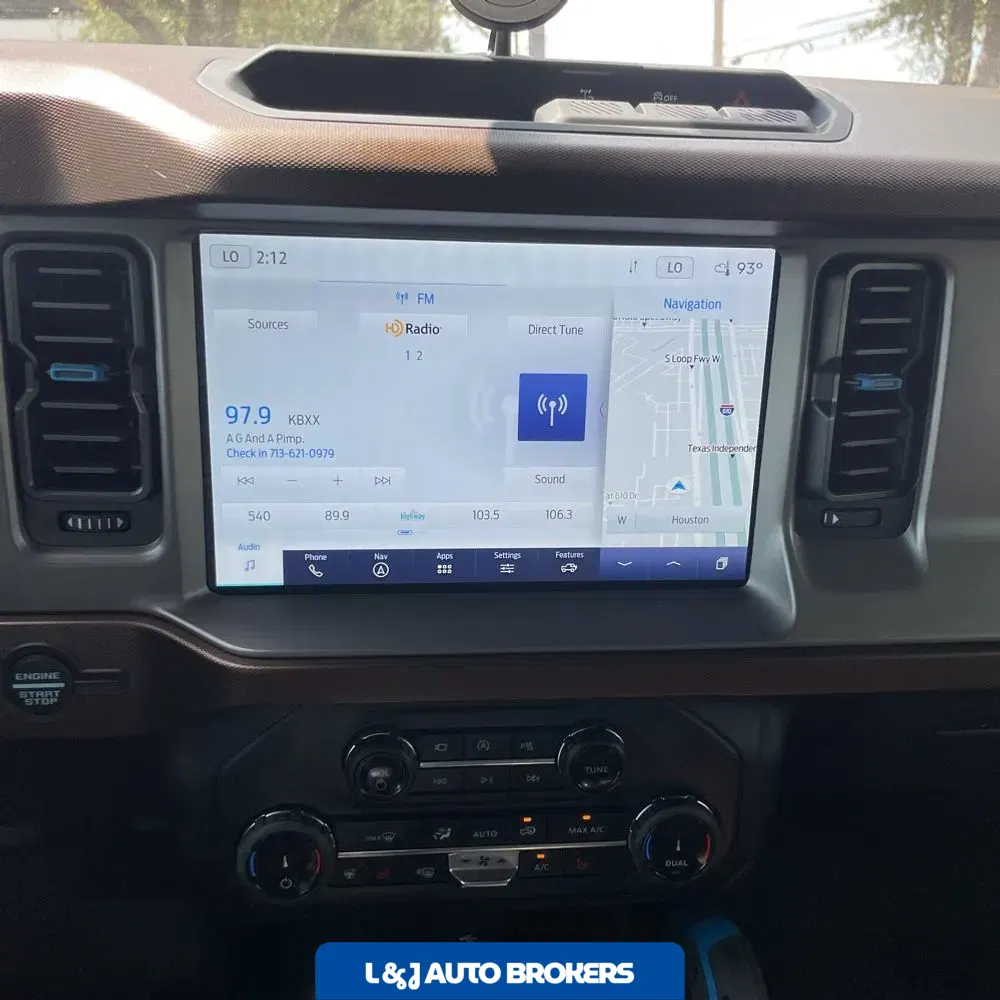 2022 Ford Bronco Outer Banks