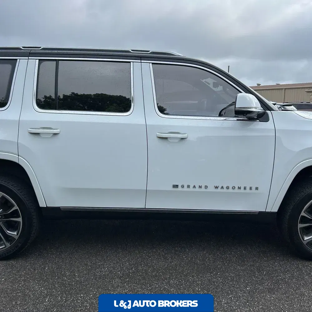 2022 Jeep Grand Wagoneer Series III