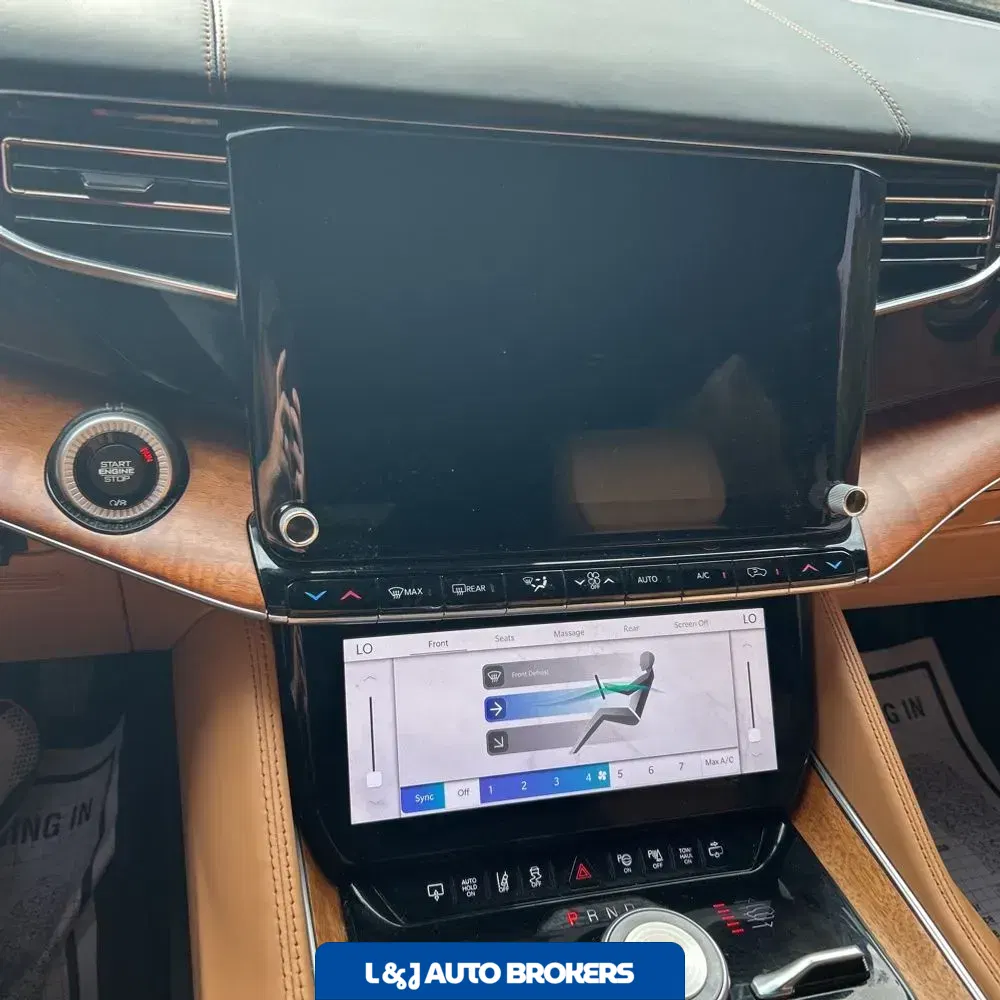 2022 Jeep Grand Wagoneer Series III