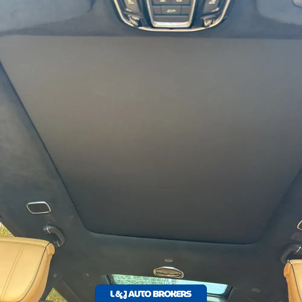 2022 Jeep Grand Wagoneer Series III