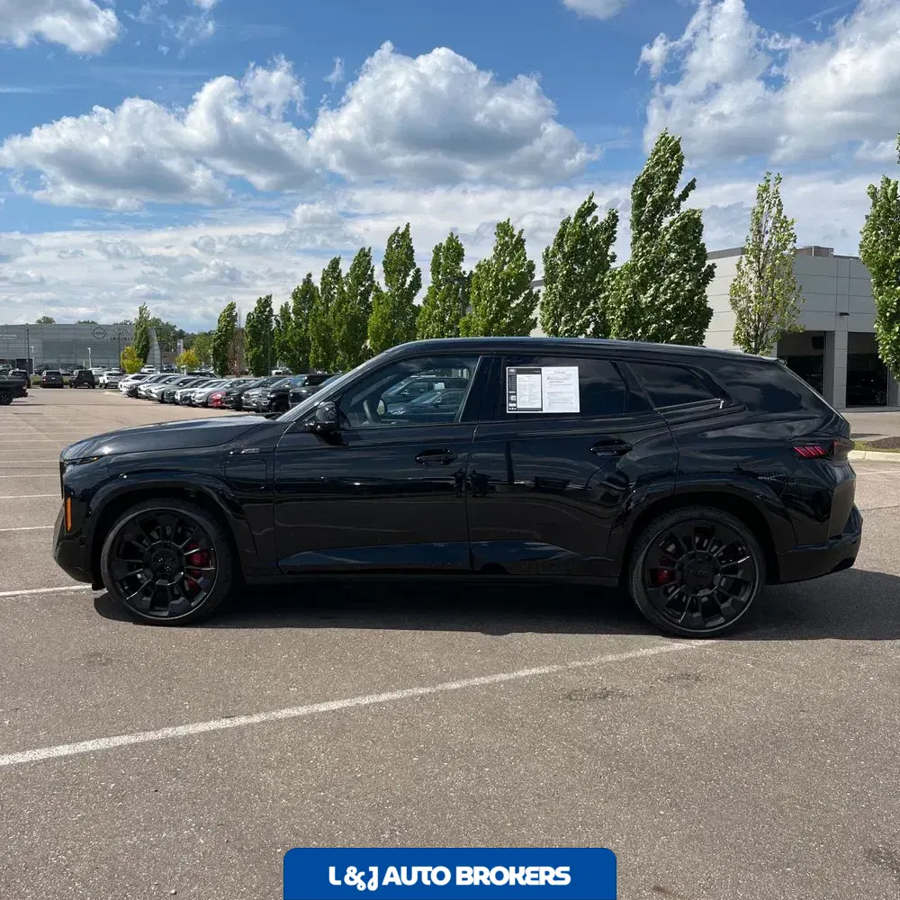2025 BMW XM PHEV