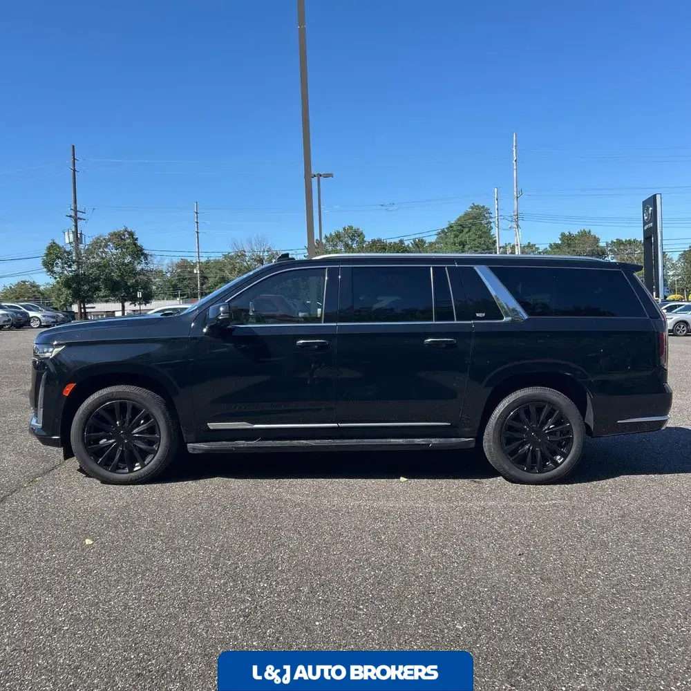 2023 Cadillac Escalade ESV Premium Luxury