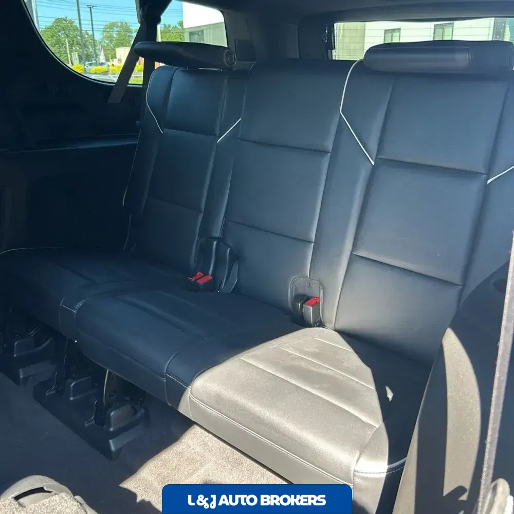 2023 Cadillac Escalade ESV Premium Luxury