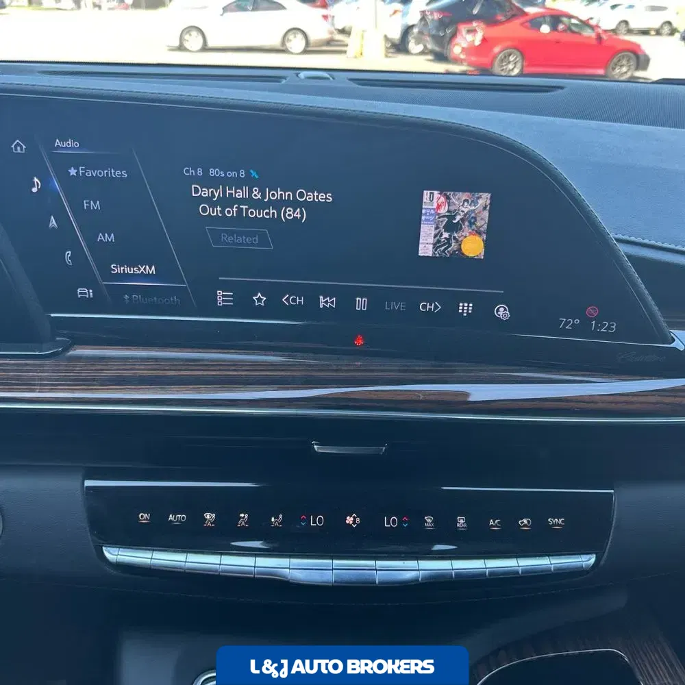 2023 Cadillac Escalade ESV Premium Luxury