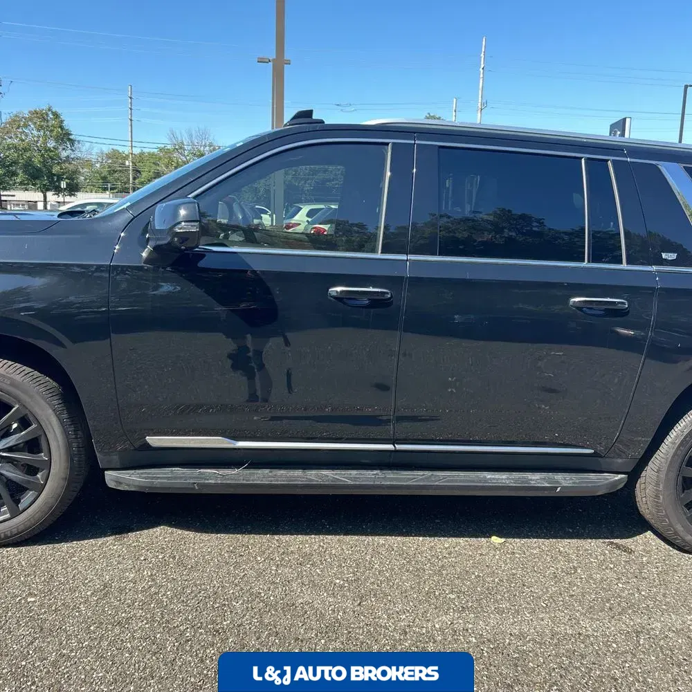 2023 Cadillac Escalade ESV Premium Luxury