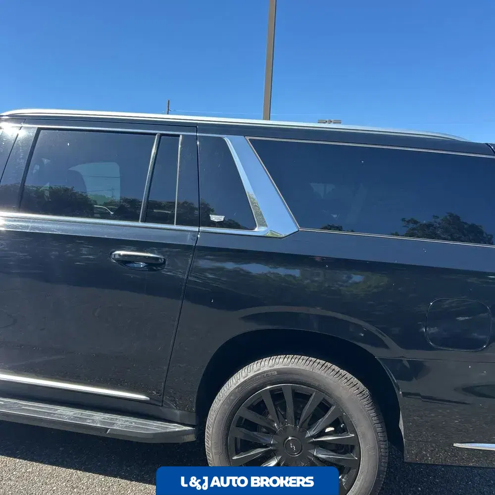 2023 Cadillac Escalade ESV Premium Luxury