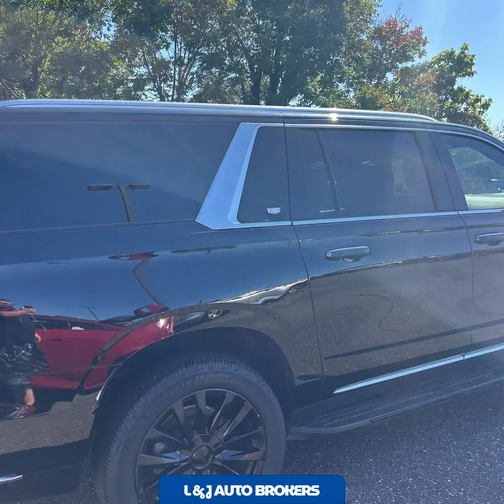 2023 Cadillac Escalade ESV Premium Luxury