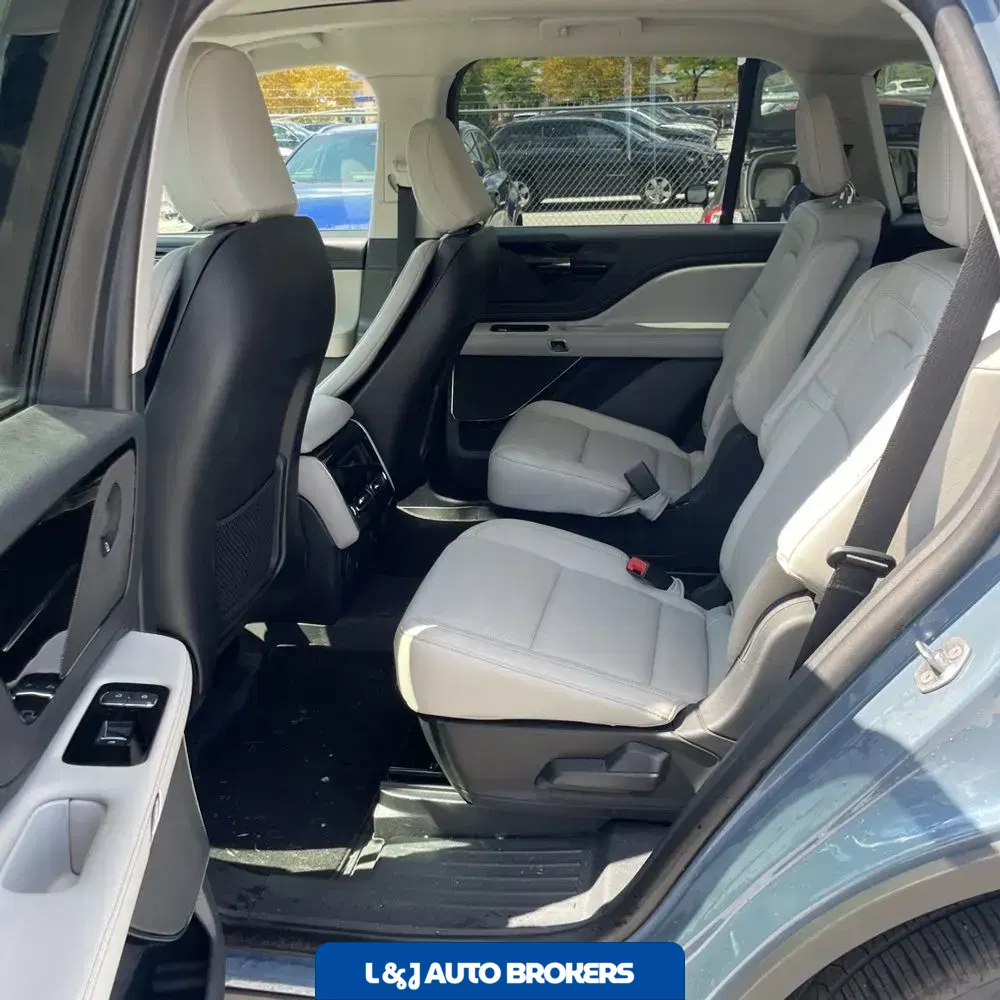 2025 Lincoln Aviator Reserve