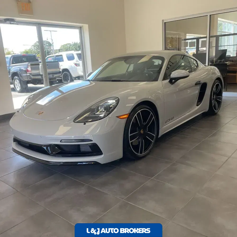 2024 Porsche 718 Cayman GTS 4.0