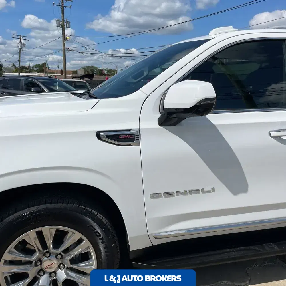 2025 GMC Yukon XL Denali