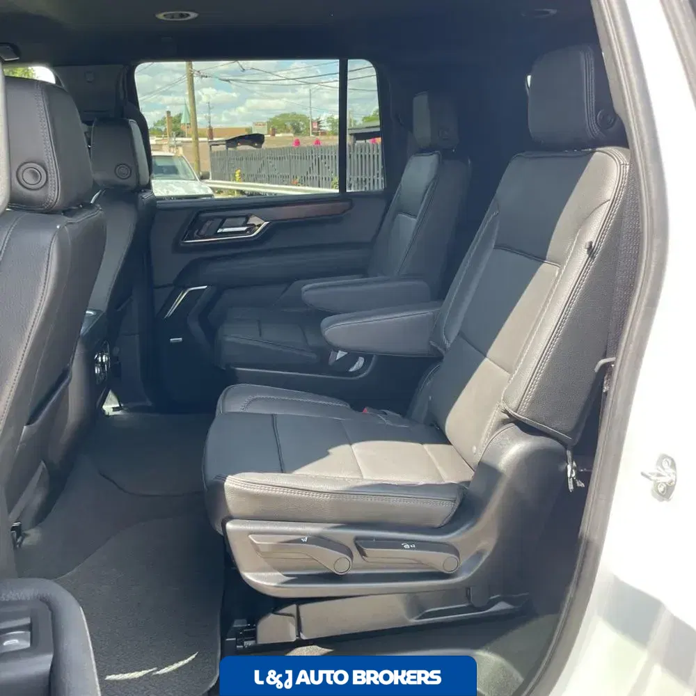 2025 GMC Yukon XL Denali