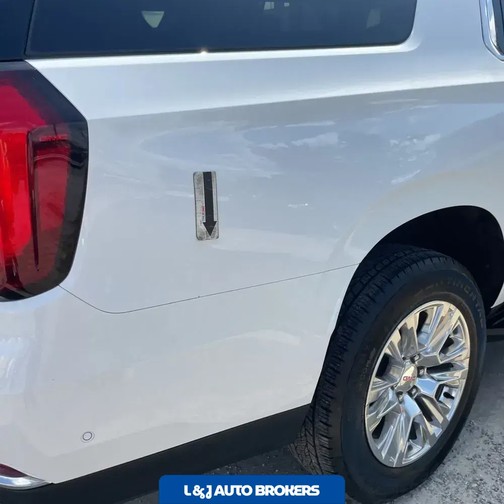2025 GMC Yukon XL Denali