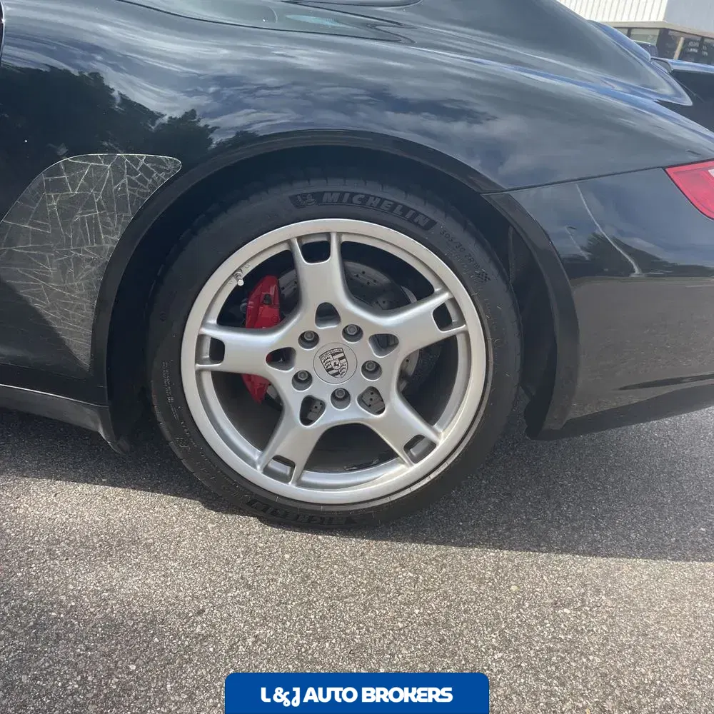 2006 Porsche 911 Carrera 2 4S