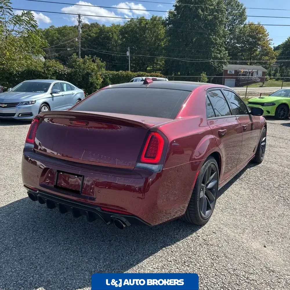 2023 Chrysler 300 C