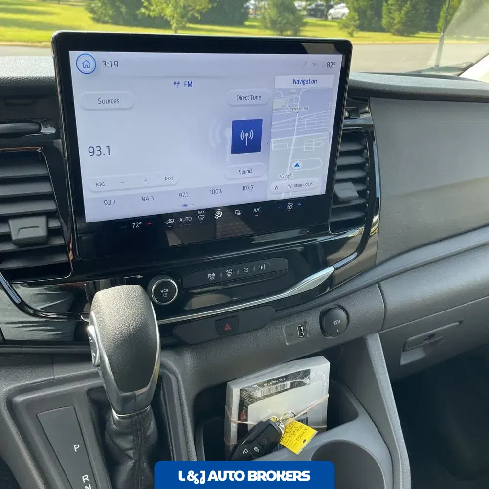 2025 Ford Transit 350 XLT
