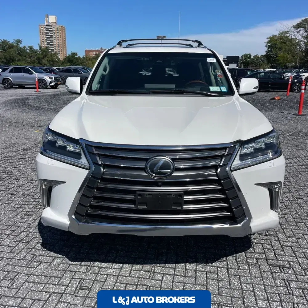 2017 Lexus LX 570 Base
