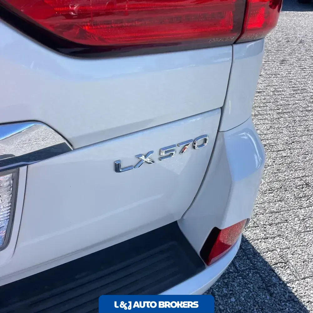 2017 Lexus LX 570 Base