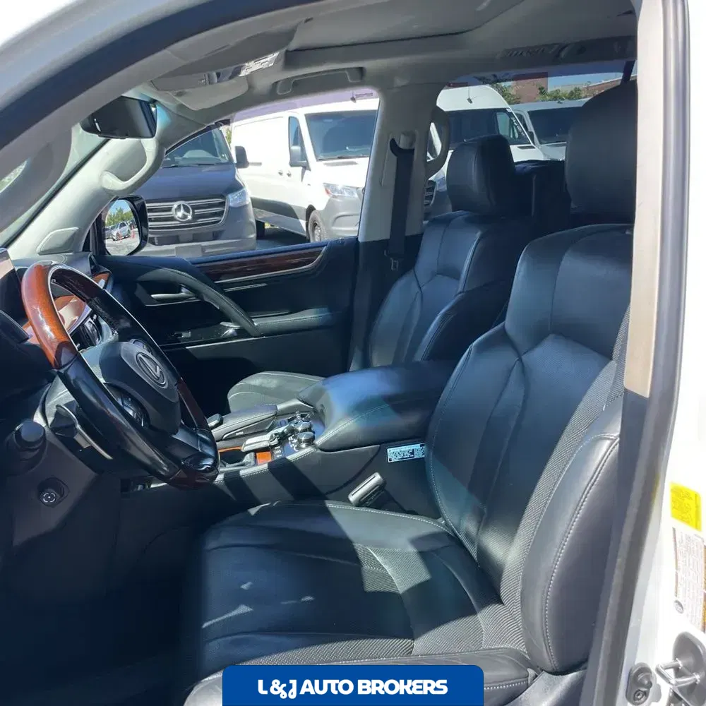 2017 Lexus LX 570 Base