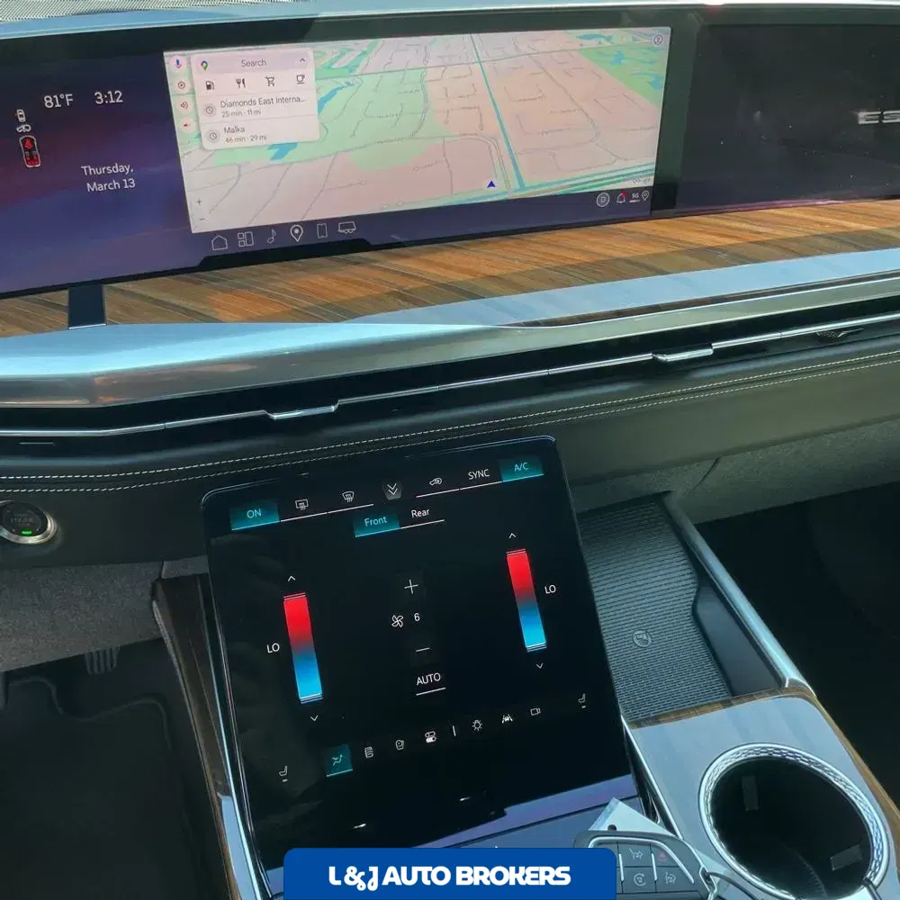 2025 Cadillac Escalade Sport Platinum