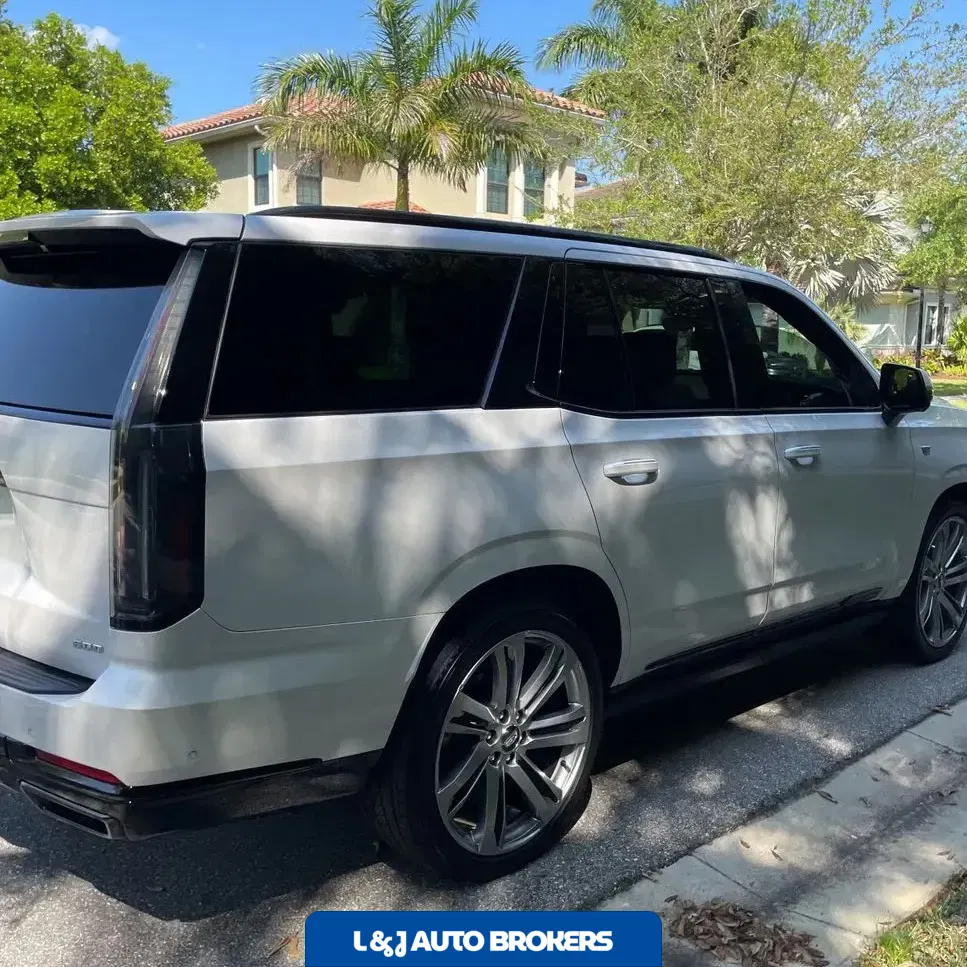2025 Cadillac Escalade Sport Platinum