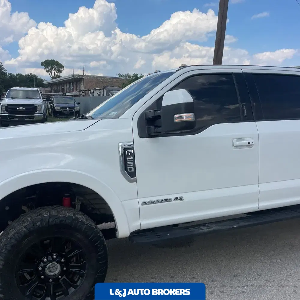 2022 Ford F-250 Super Duty Lariat