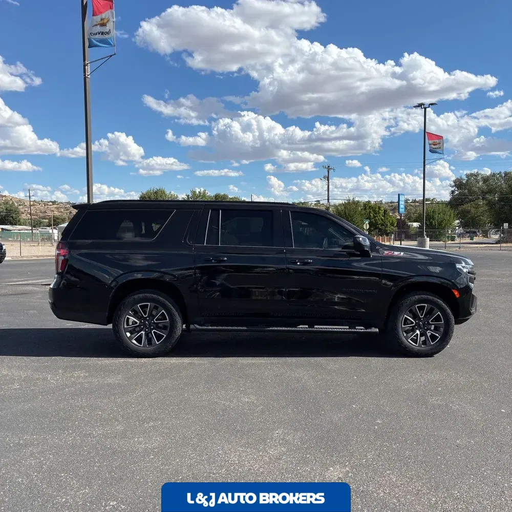 2023 Chevrolet Suburban Z71