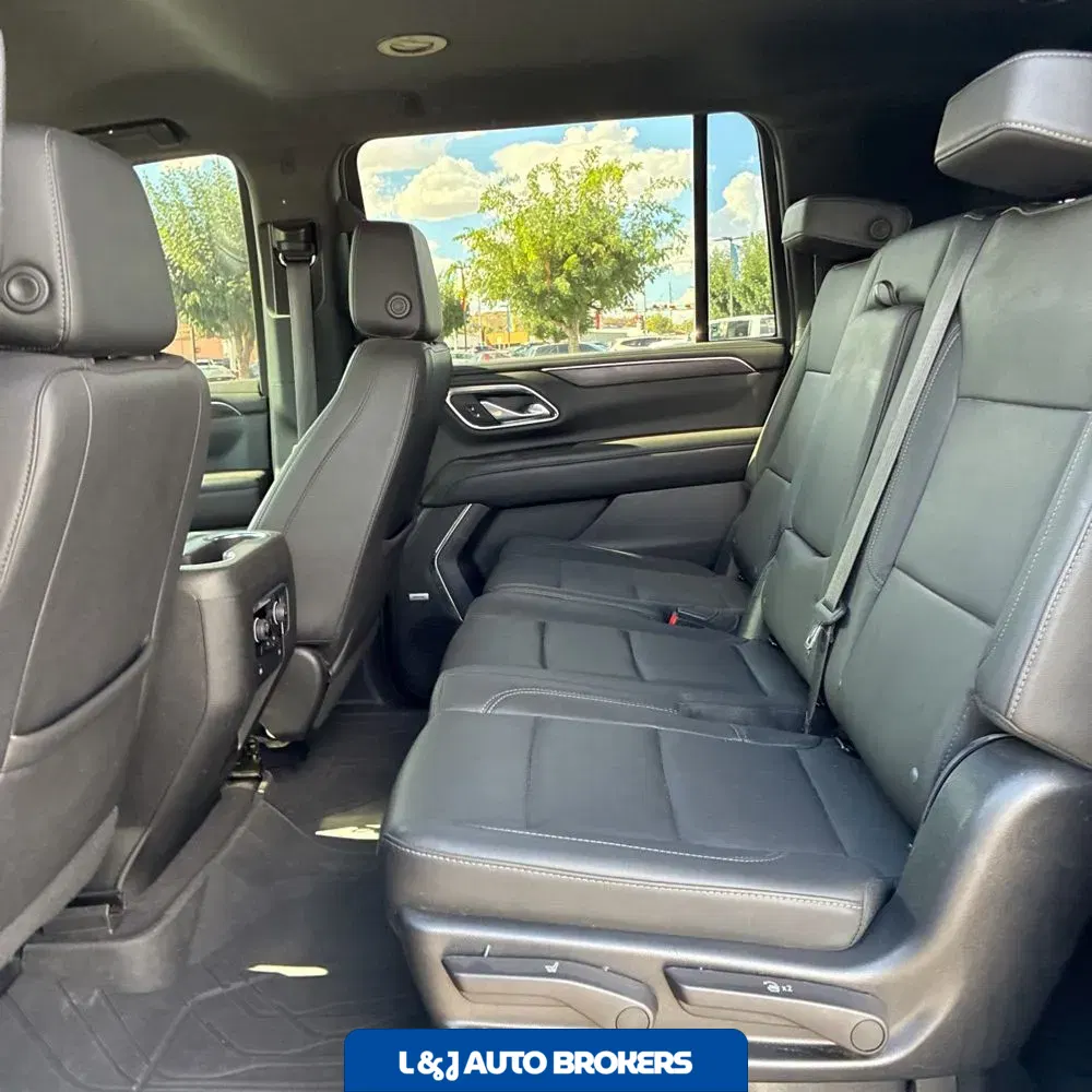 2023 Chevrolet Suburban Z71