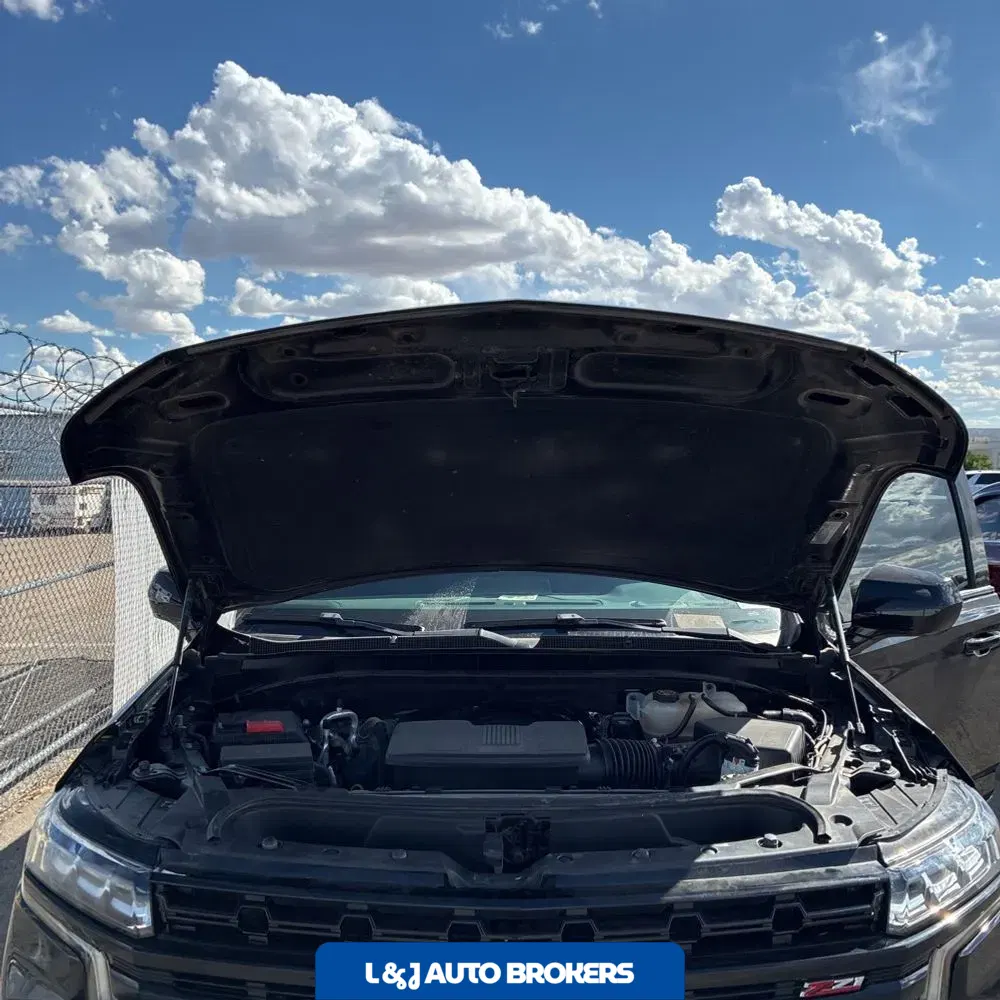 2023 Chevrolet Suburban Z71