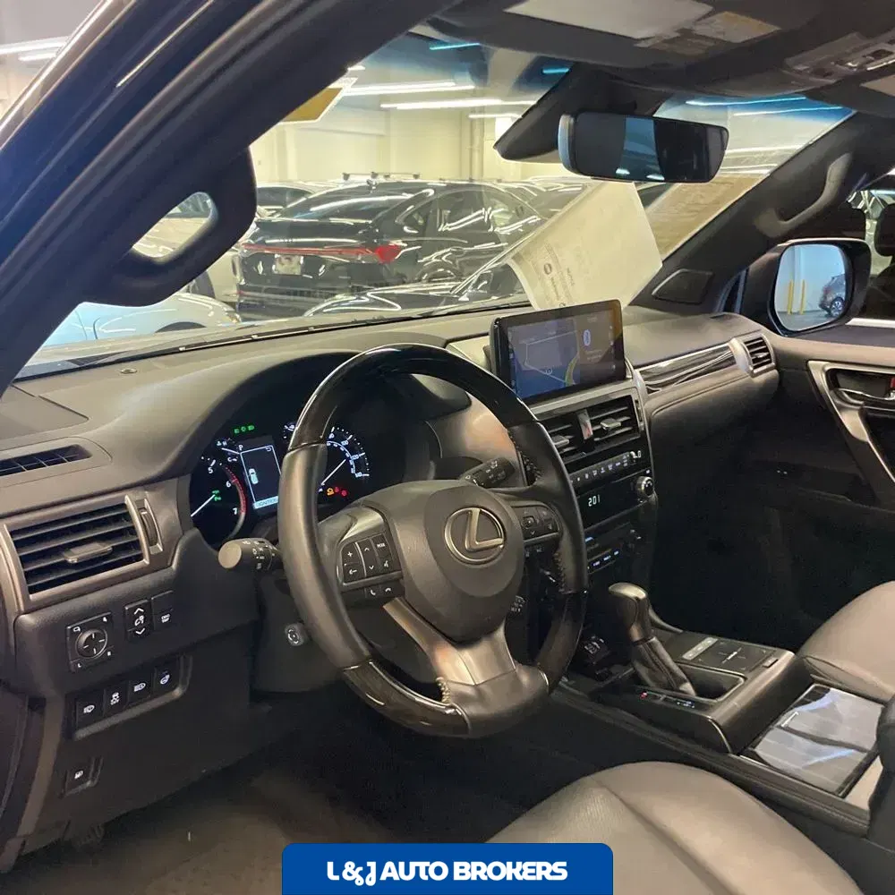 2023 Lexus GX 460 Base