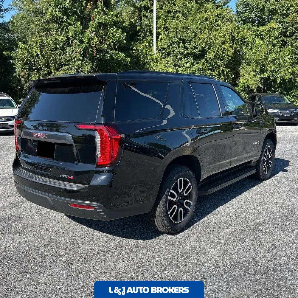 2024 GMC Yukon AT4