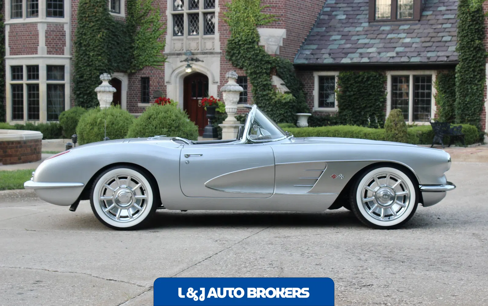 1959 Corvette Restomod Small Block V8 & Muncie 4-Speed