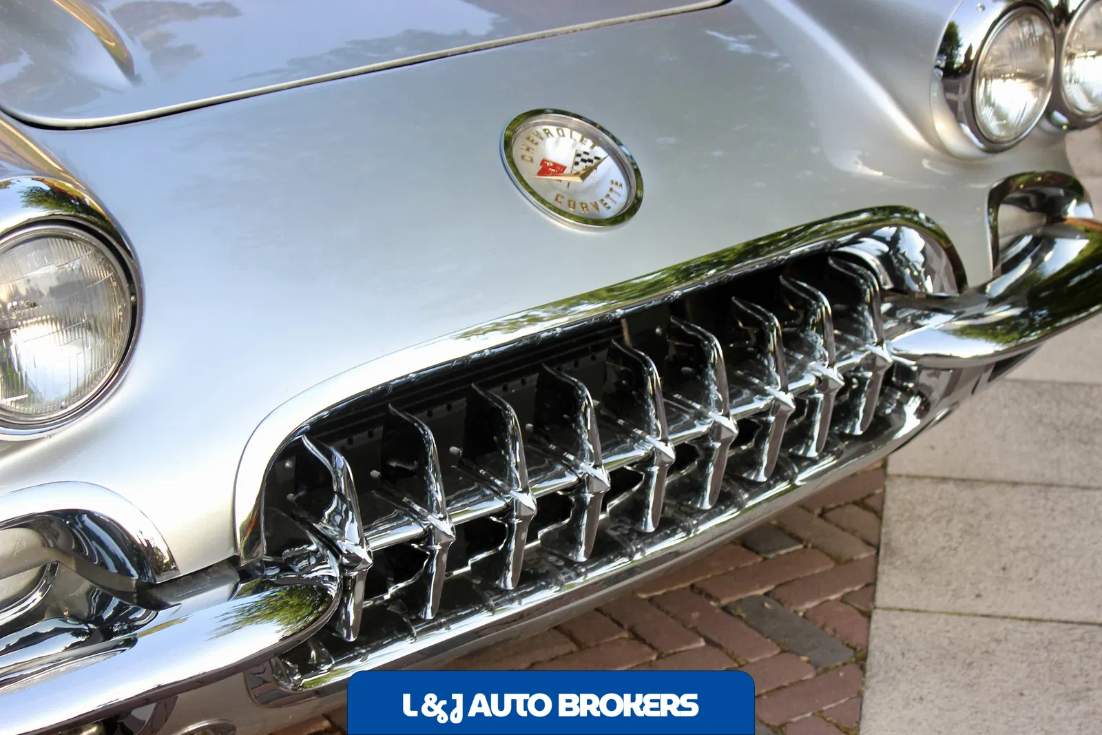 1959 Corvette Restomod Small Block V8 & Muncie 4-Speed
