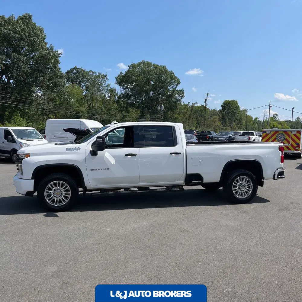 2022 Chevrolet Silverado 2500 High Country