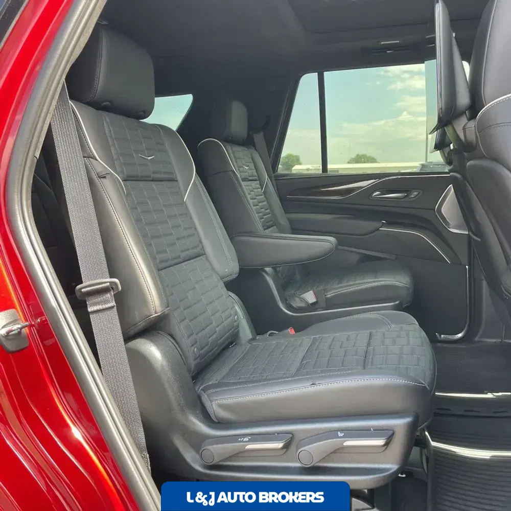 2024 Cadillac Escalade Sport Platinum
