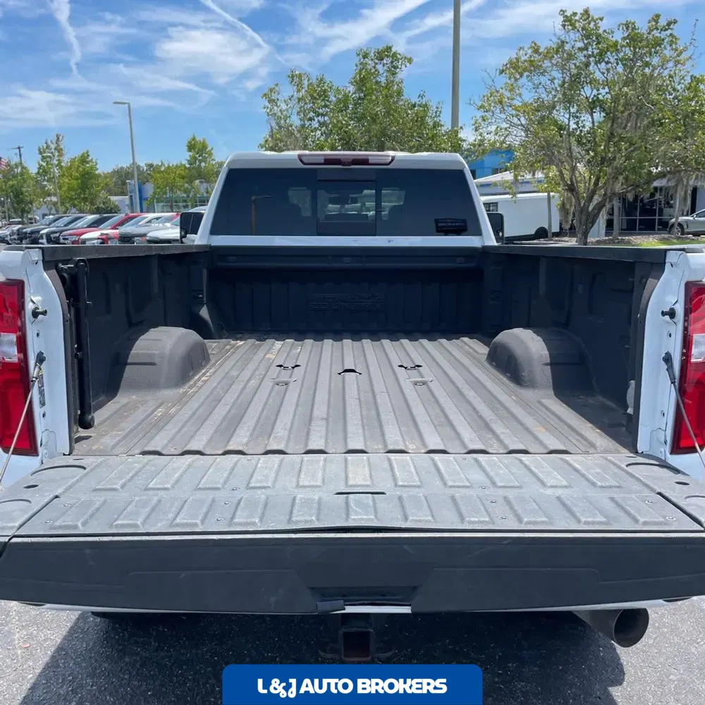 2022 Chevrolet Silverado 3500HD High Country