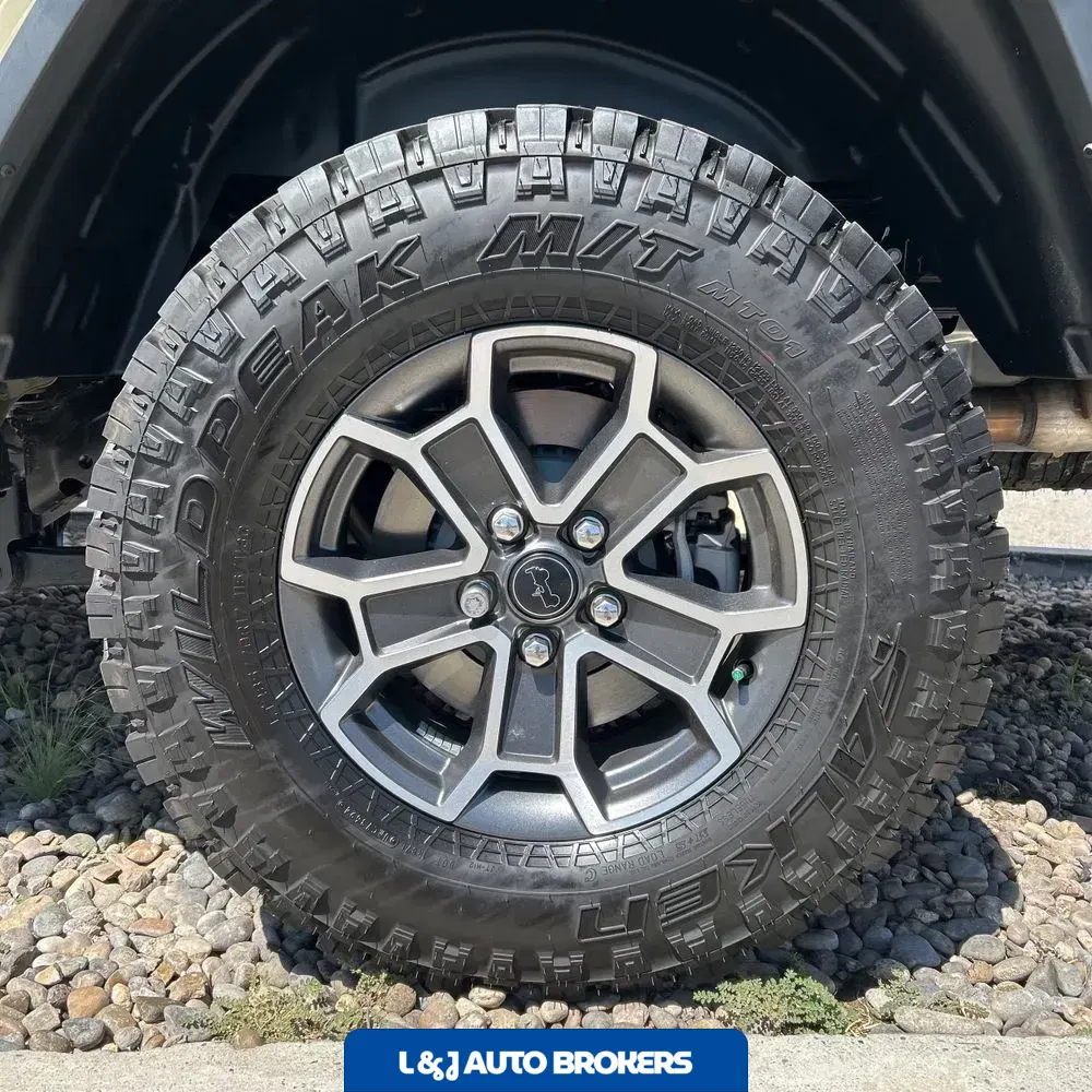 2025 Jeep Gladiator Mojave X