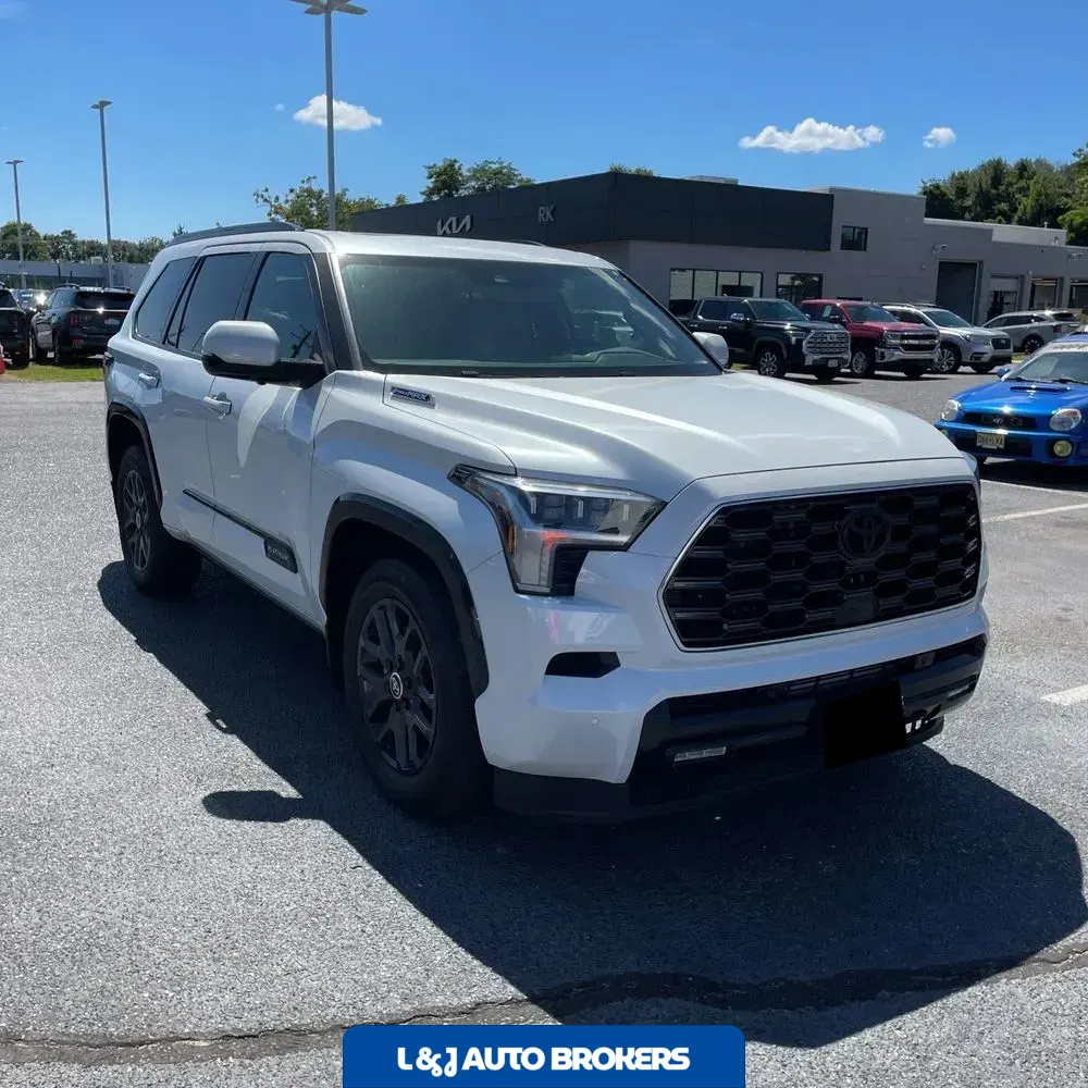 2024 Toyota Sequoia Platinum