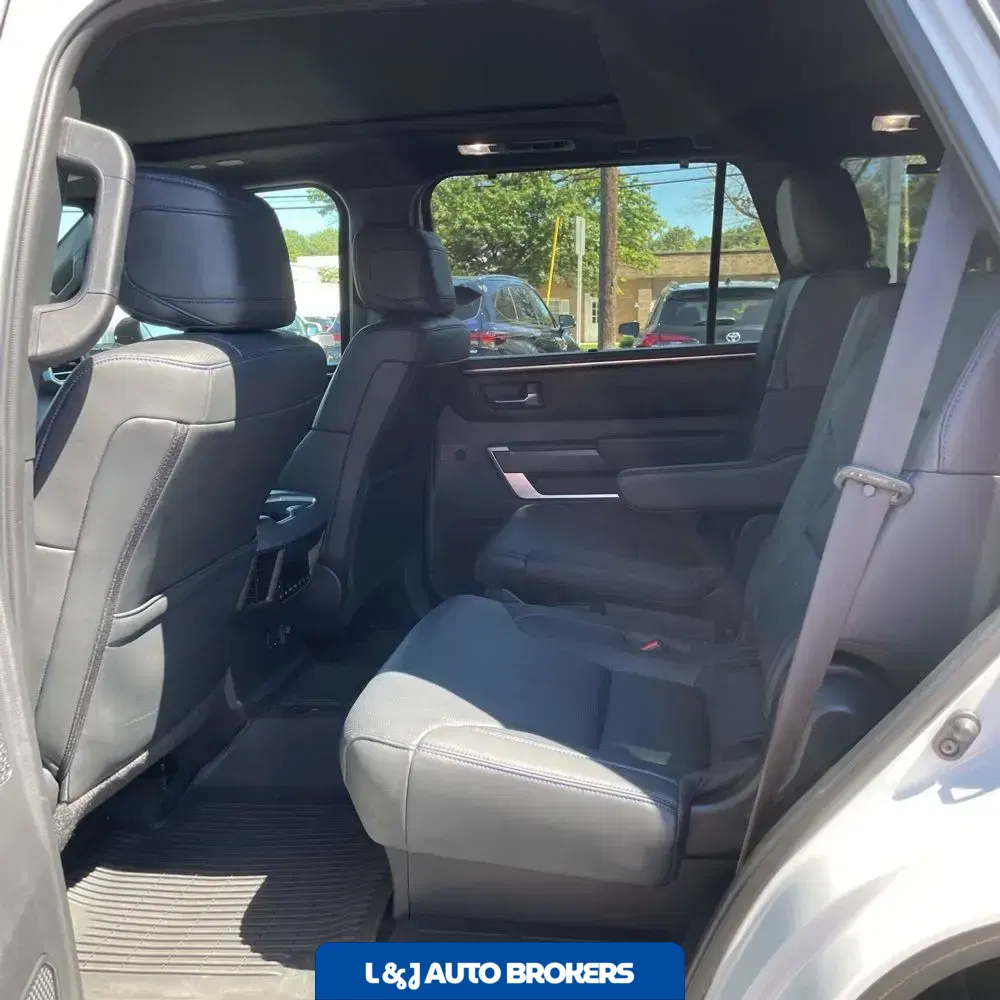 2024 Toyota Sequoia Platinum