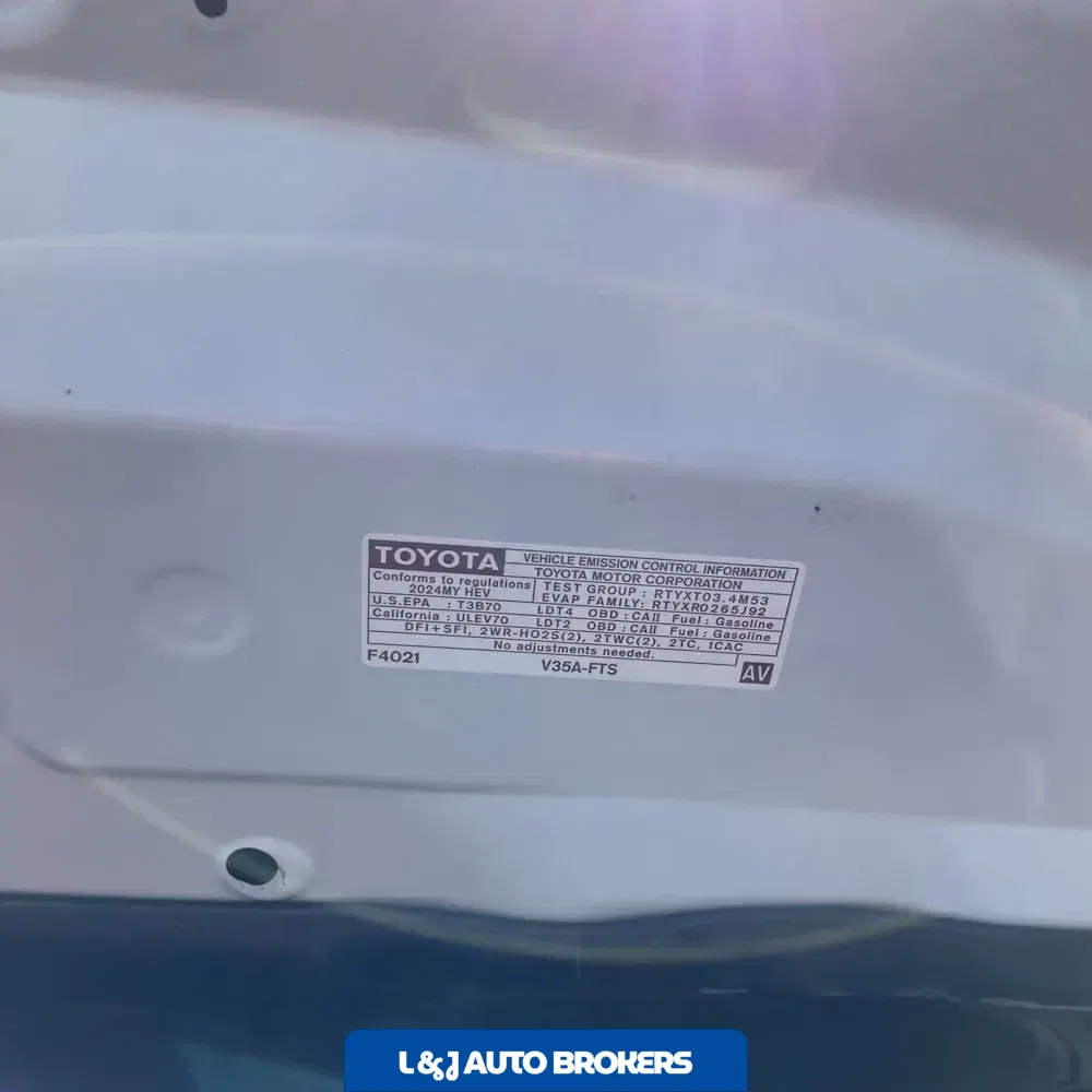 2024 Toyota Sequoia Platinum