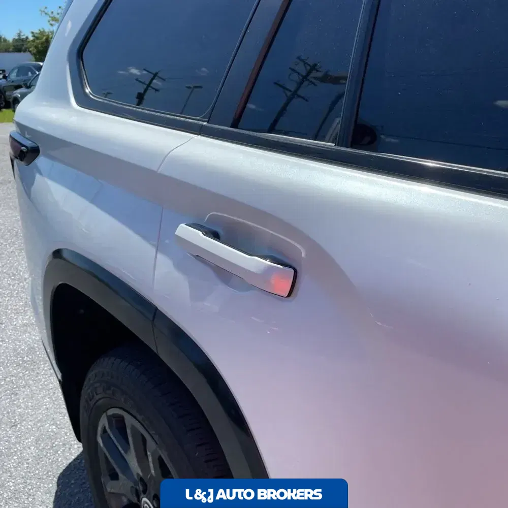 2024 Toyota Sequoia Platinum