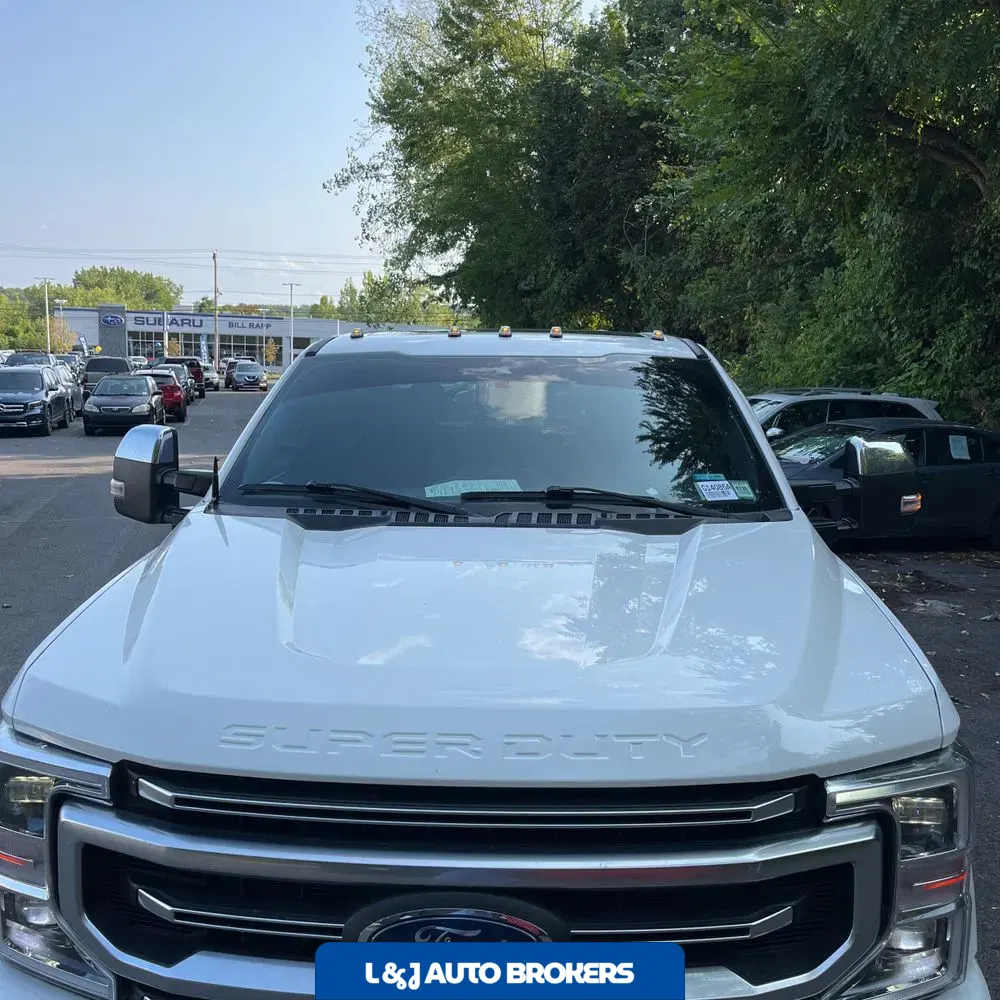 2022 Ford F-350 Super Duty Platinum