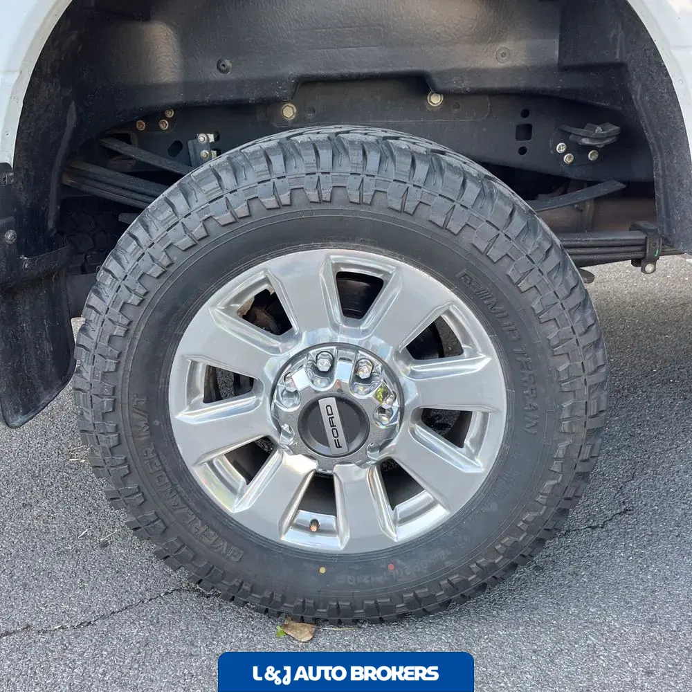 2022 Ford F-350 Super Duty Platinum