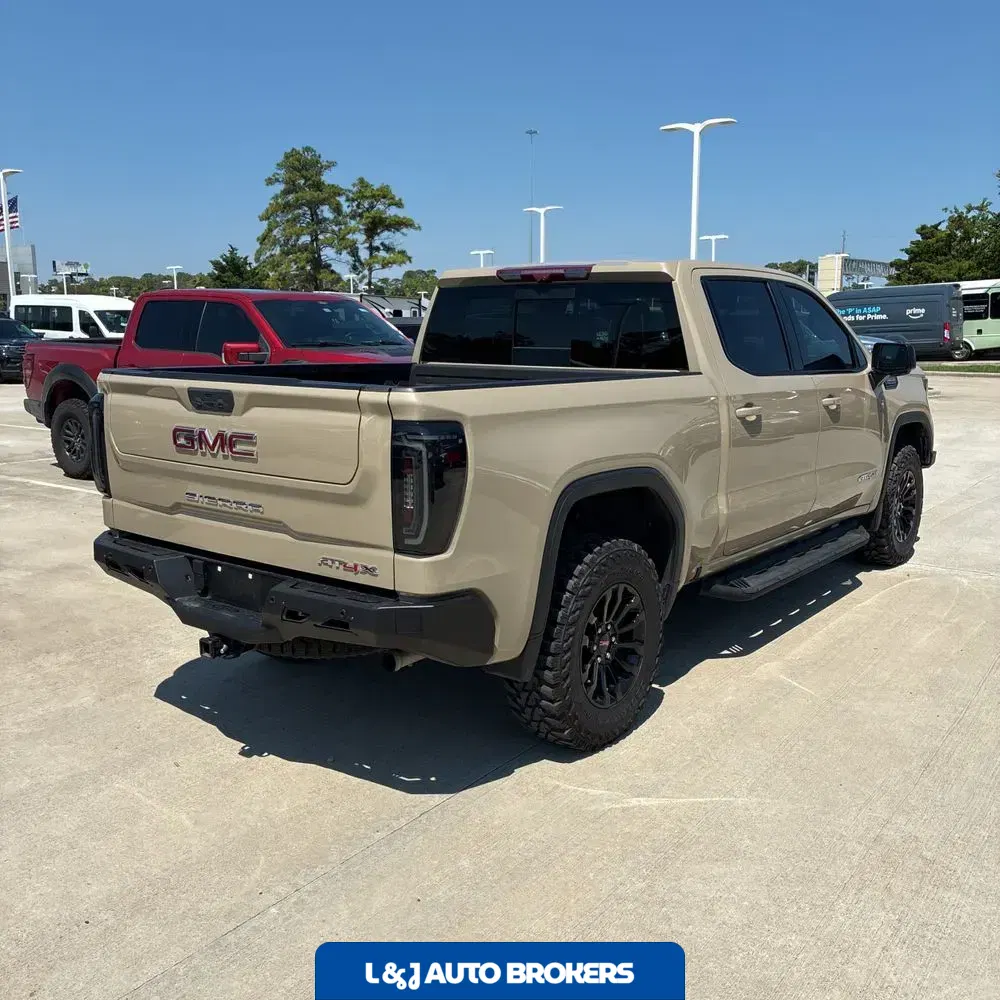 2022 GMC Sierra 1500 AT4X