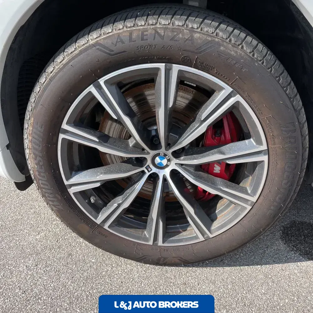 2024 BMW X6 M60i
