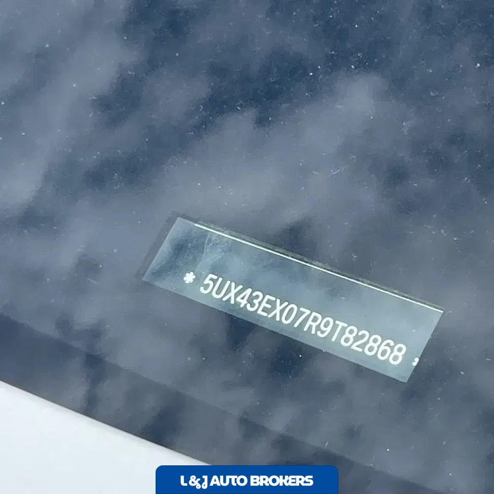 2024 BMW X6 M60i